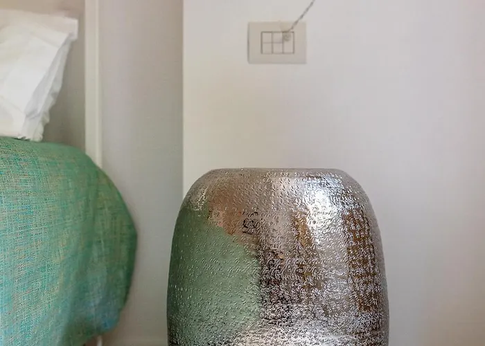 Donedua Vico Equense