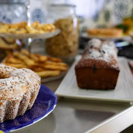 ゲストハウス Donedua